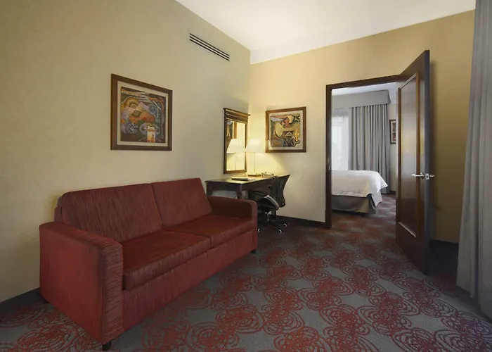 Hampton & - Centro Historico Hotel