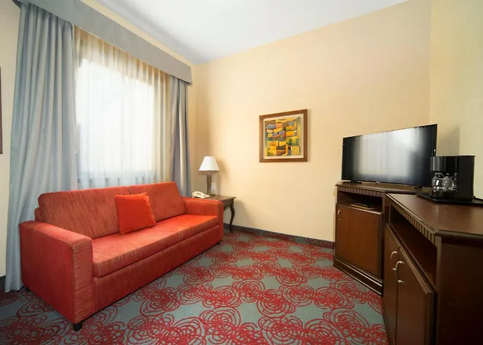 Hotel Hampton & - Centro Historico 3*
