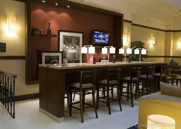 Hampton & - Centro Historico 3*