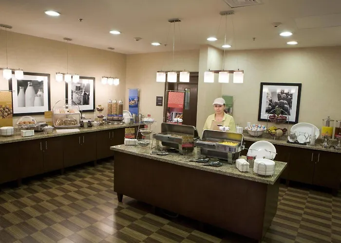 Hampton & - Centro Historico Hotel