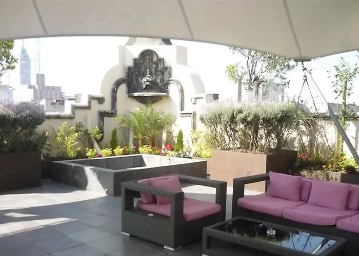 Hampton & - Centro Historico Hotel